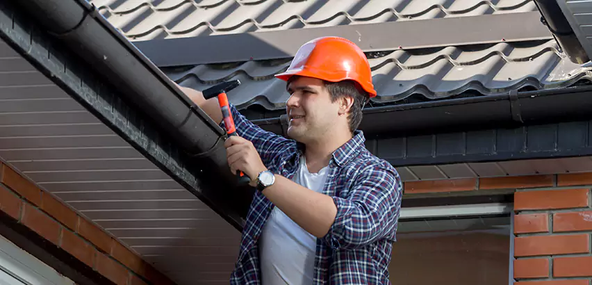 Gutter Fascia Repair in Poway