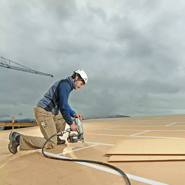 Why Poway Business Owners Choose Poway CA Roofing for Roof Replacement?